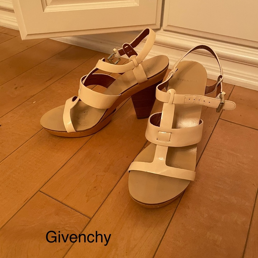 Givenchy size 38 sandal with wooden heels. Excellent condition. Rarely worn.